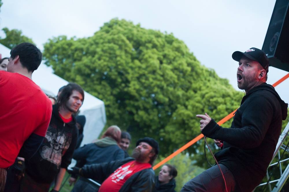 Pražský Apríles: Počasí sice nepřálo, ale program v čele s Cocotte Minute stál za to