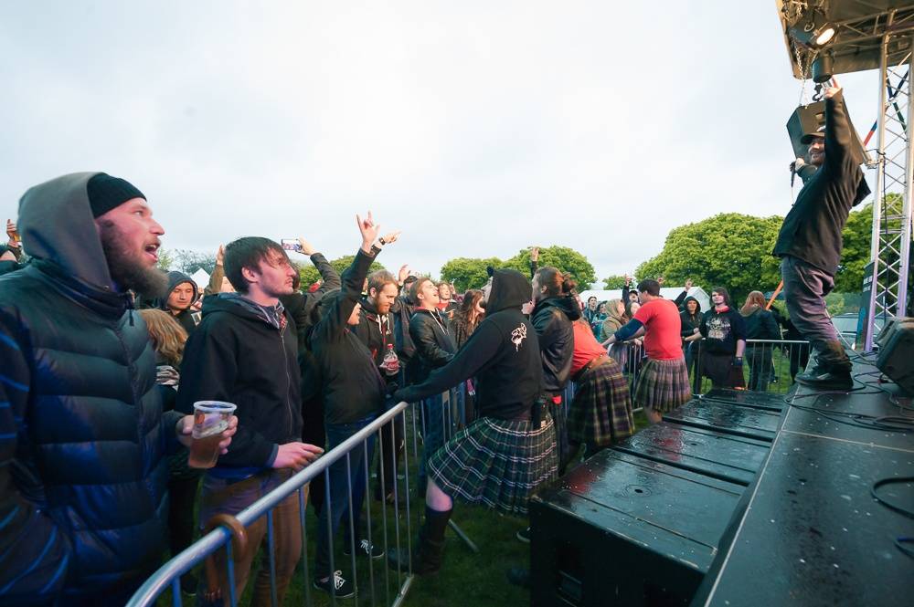 Pražský Apríles: Počasí sice nepřálo, ale program v čele s Cocotte Minute stál za to