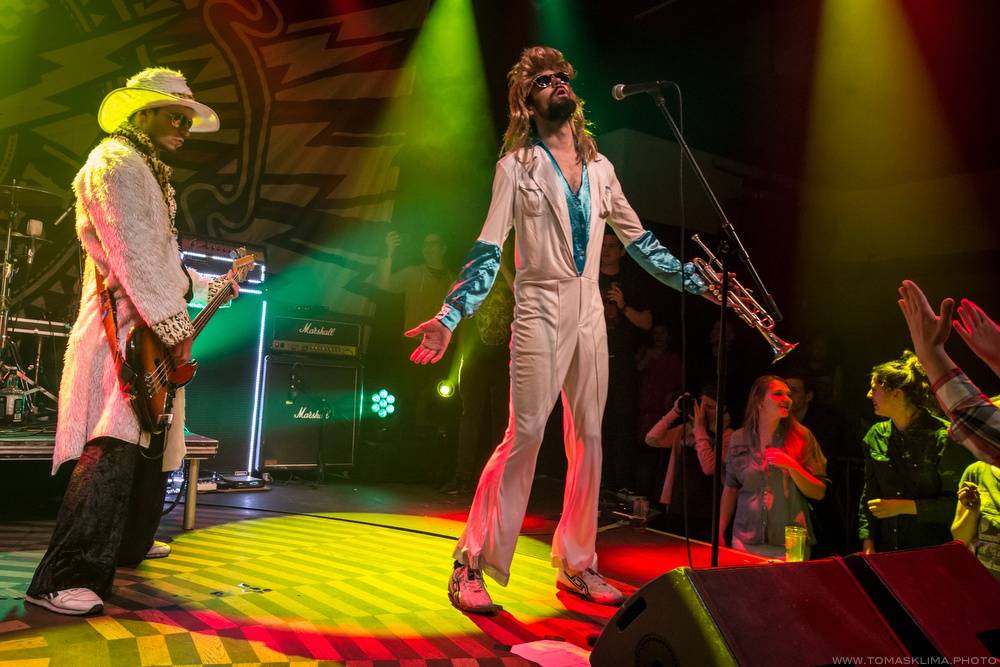 Křest Prague Conspiracy: V Lucerna Music Baru se předvedli i Imodium, Lukemo a Fast Food Orchestra