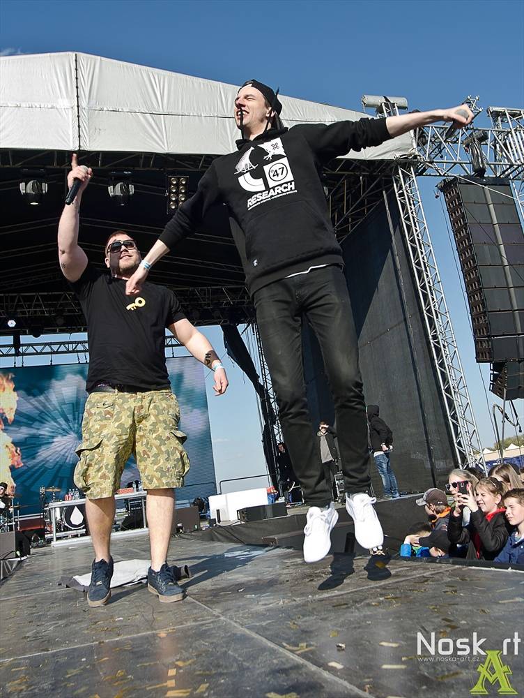 Pražský Utubering 2016: 11 111 fanoušků, Pavel Callta, Johny Machette, Sebastian, Slza a celá špička YouTuberů