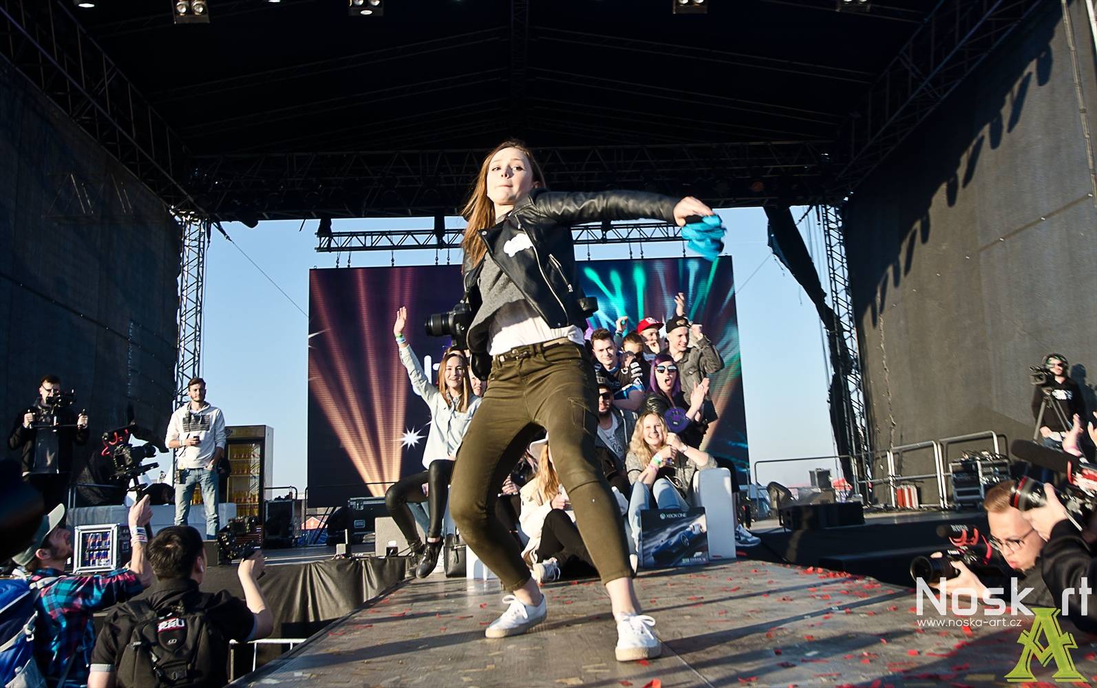 Pražský Utubering 2016: 11 111 fanoušků, Pavel Callta, Johny Machette, Sebastian, Slza a celá špička YouTuberů