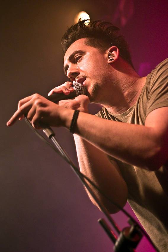 Pokřtěno! We On The Moon oslavili novou desku s fanoušky v Brně