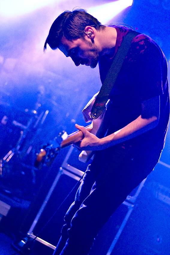 Pokřtěno! We On The Moon oslavili novou desku s fanoušky v Brně