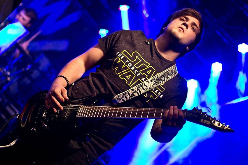 Pokřtěno! We On The Moon oslavili novou desku s fanoušky v Brně