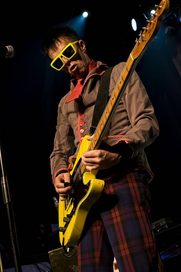 The Toy Dolls řádili ve vyprodané Akropoli: Vzduchem létalo pivo i balónky