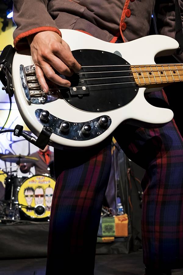 The Toy Dolls řádili ve vyprodané Akropoli: Vzduchem létalo pivo i balónky