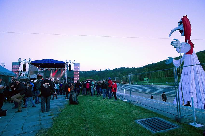 Čarodějáles v Brně: Z Německa přijeli Guano Apes, bodovali i Monkey Business, Pipes And Pints a další