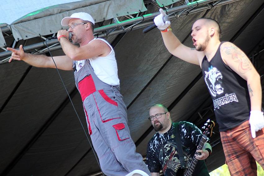 Čarodějáles v Brně: Z Německa přijeli Guano Apes, bodovali i Monkey Business, Pipes And Pints a další