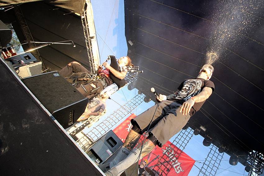 Čarodějáles v Brně: Z Německa přijeli Guano Apes, bodovali i Monkey Business, Pipes And Pints a další