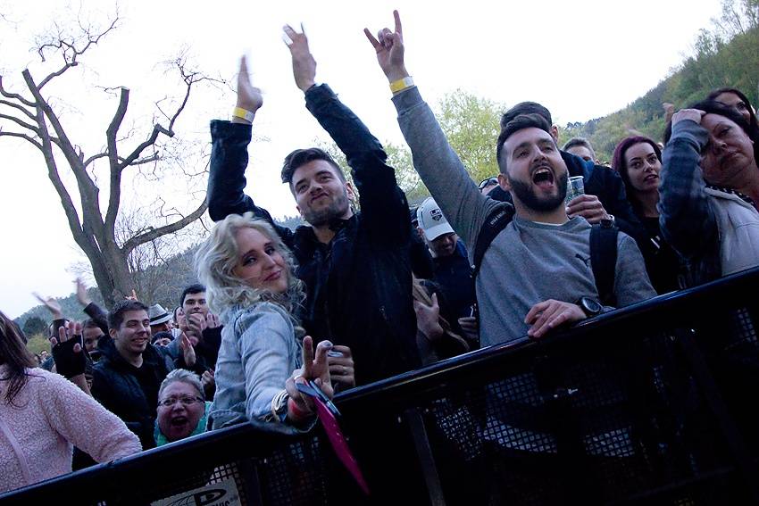 Čarodějáles v Brně: Z Německa přijeli Guano Apes, bodovali i Monkey Business, Pipes And Pints a další