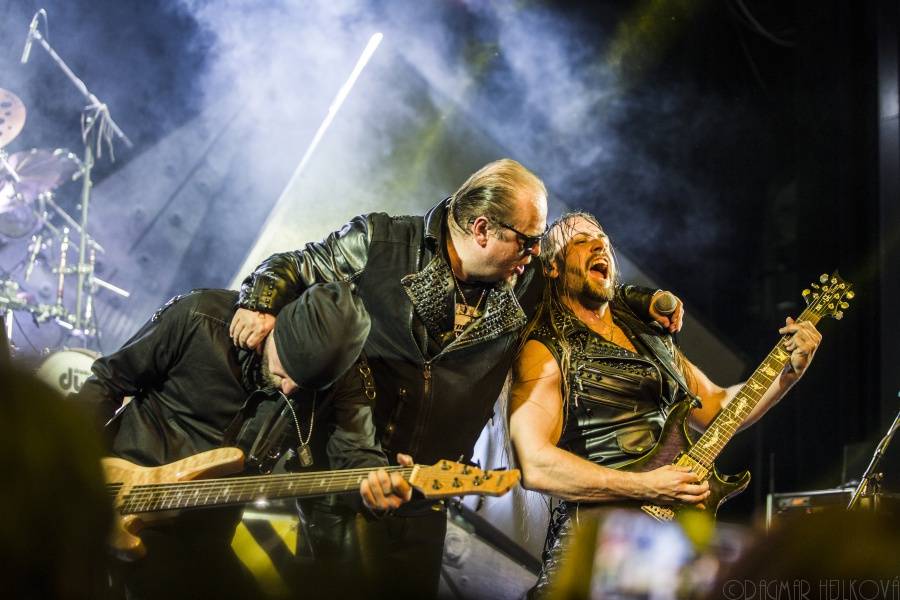 Rebelie rebelů dorazila do Písku: Citron a Tanja spustili metalovou smršť