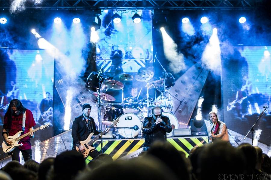 Rebelie rebelů dorazila do Písku: Citron a Tanja spustili metalovou smršť