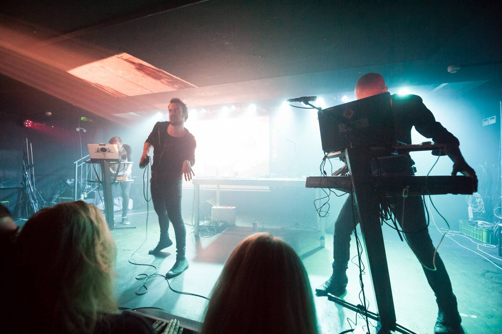 Ruští Little Big a Schwarzprior v Rock Café: hlavní bylo přežít