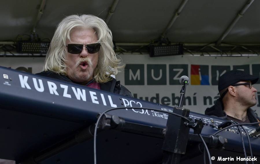 Bigbítová Plzeň: Milník času přivítal X-Cover, Plymout, Five River a další