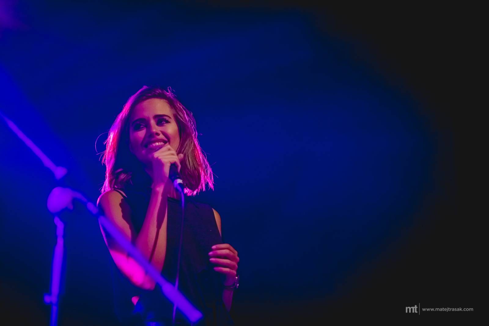 Selah Sue a Emma Smetana okouzlily fanoušky v Roxy