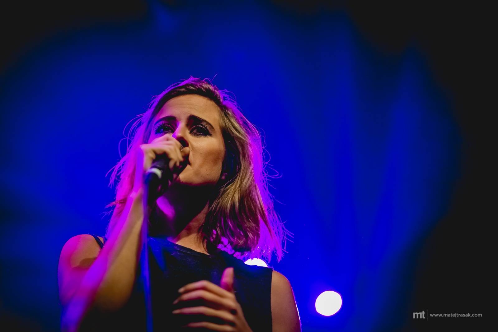 Selah Sue a Emma Smetana okouzlily fanoušky v Roxy