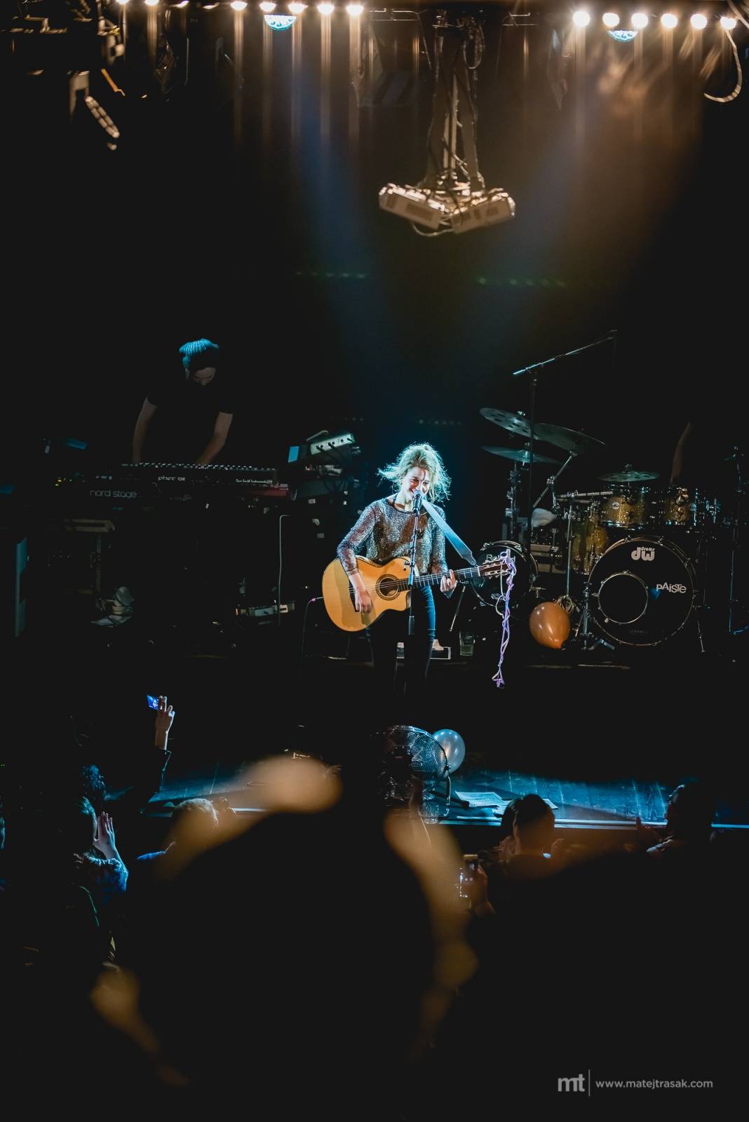 Selah Sue a Emma Smetana okouzlily fanoušky v Roxy