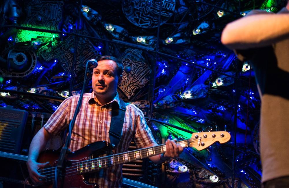 Květy v Crossu: krásná hudba, přátelská atmosféra a jako bonus Babbutzi Orkestar