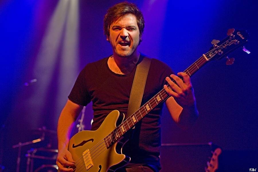 Viktor Dyk a WAW křtili v Lucerna Music Baru. Přišli Vojta Kotek, Jakub Prachař i Martin Písařík