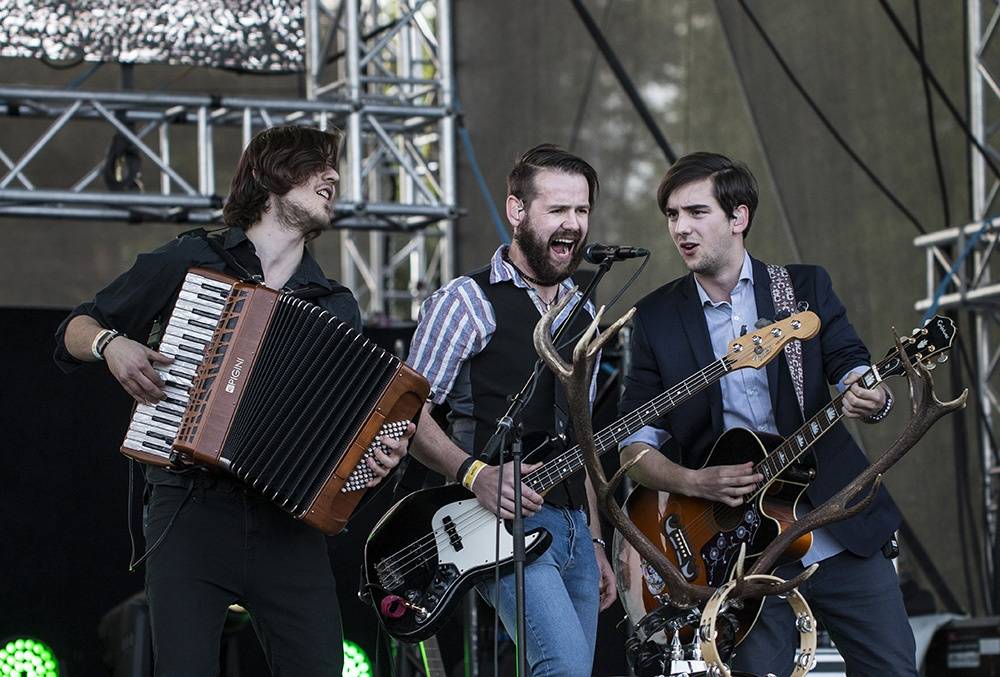 Majáles Brno: Kryštof, Mandrage, Xindl X, Jelen, Skyline i horko. Bylo vyprodáno!