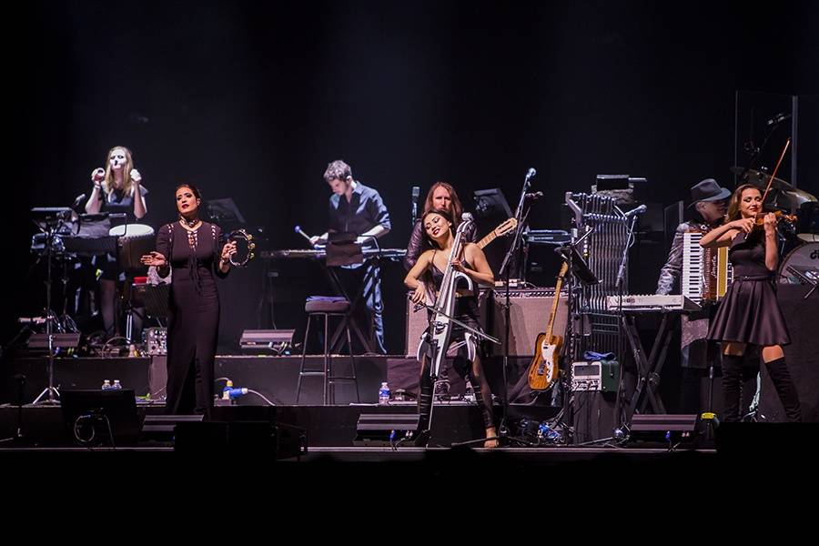 Hans Zimmer v Praze: Filmový mág dobyl vyprodanou O2 arenu