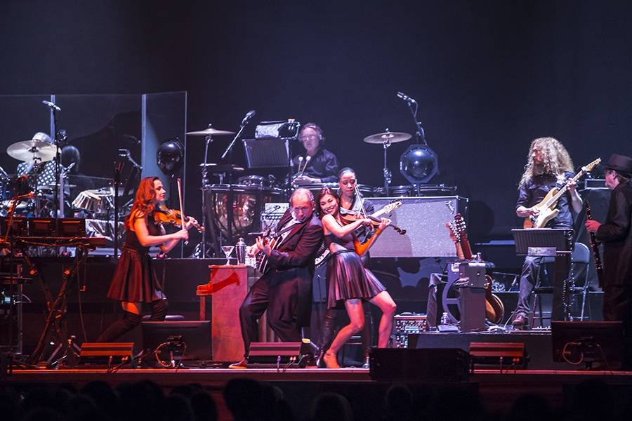 Hans Zimmer v Praze: Filmový mág dobyl vyprodanou O2 arenu