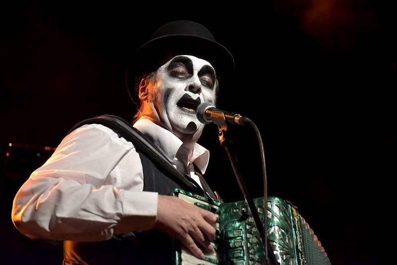 Tiger Lillies rozbalili svůj dekadentní kabaret v Praze