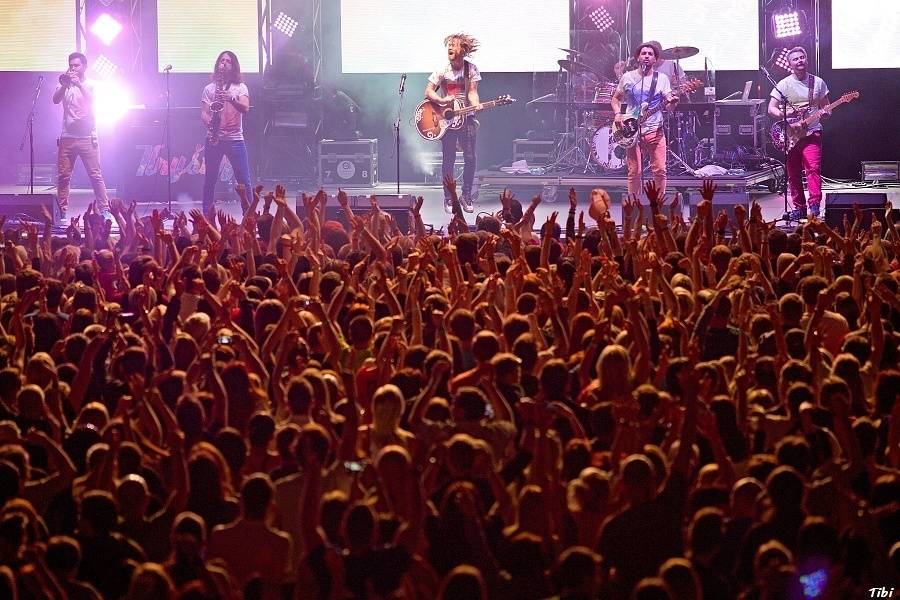 Když se hokej spojí s hudbou: v Českých Budějovicích hráli Kryštof, Michal Hrůza nebo Wohnout