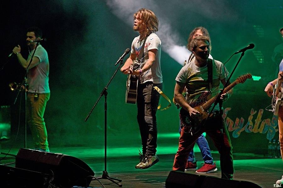 Když se hokej spojí s hudbou: v Českých Budějovicích hráli Kryštof, Michal Hrůza nebo Wohnout