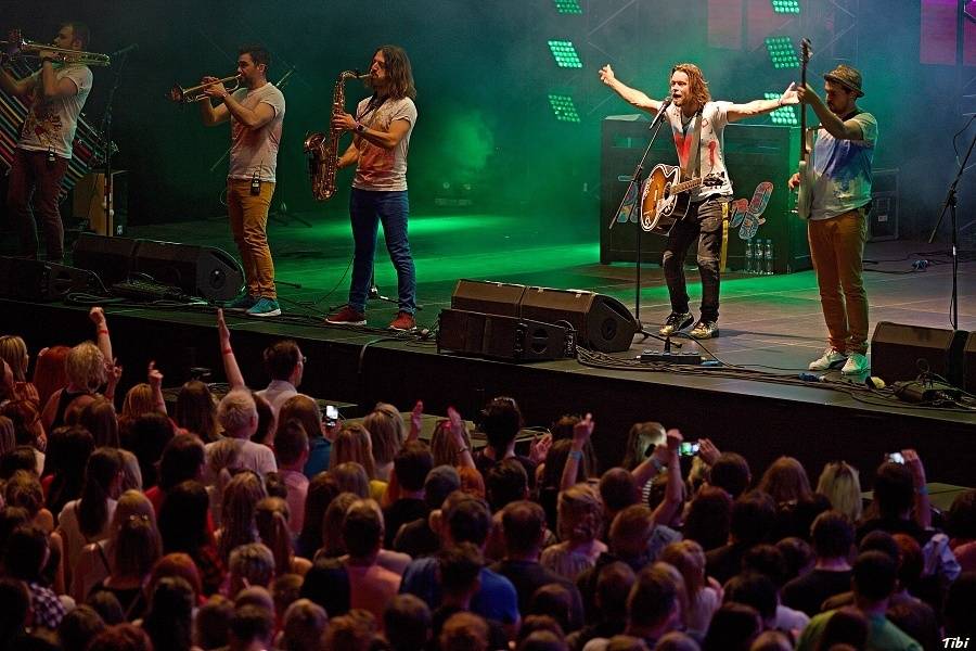 Když se hokej spojí s hudbou: v Českých Budějovicích hráli Kryštof, Michal Hrůza nebo Wohnout