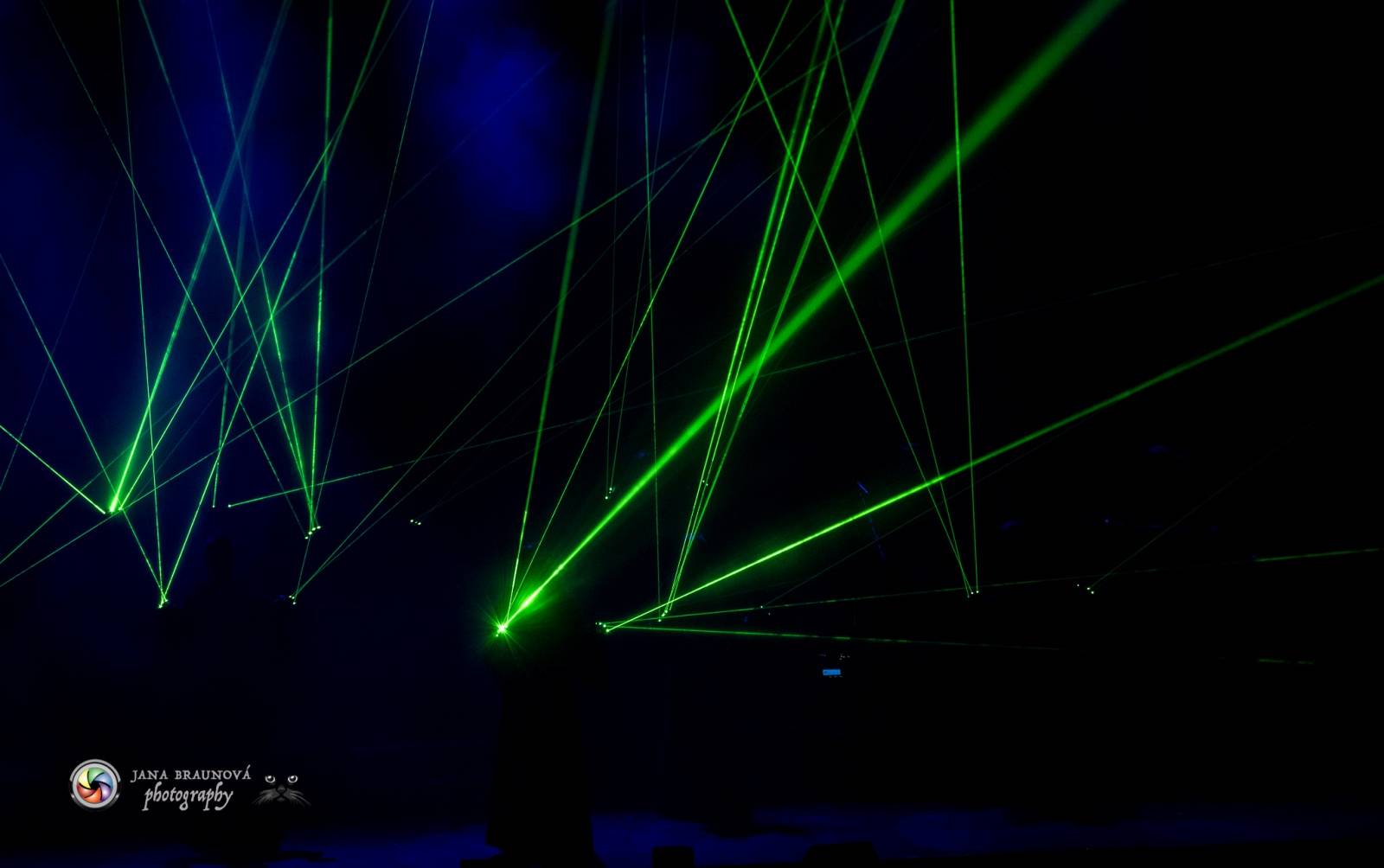 Gregorian ohromili svými chorály a světelnou show Prahu