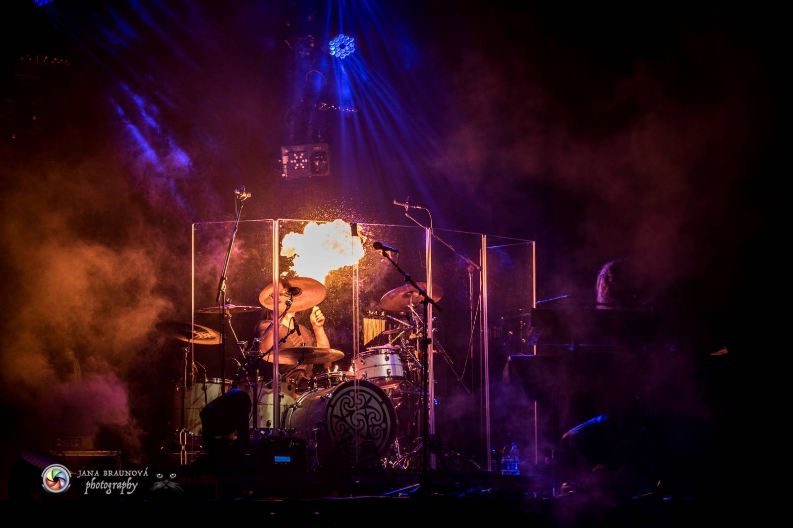 Gregorian ohromili svými chorály a světelnou show Prahu