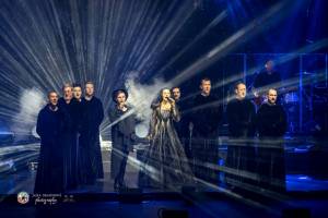 Gregorian ohromili svými chorály a světelnou show Prahu