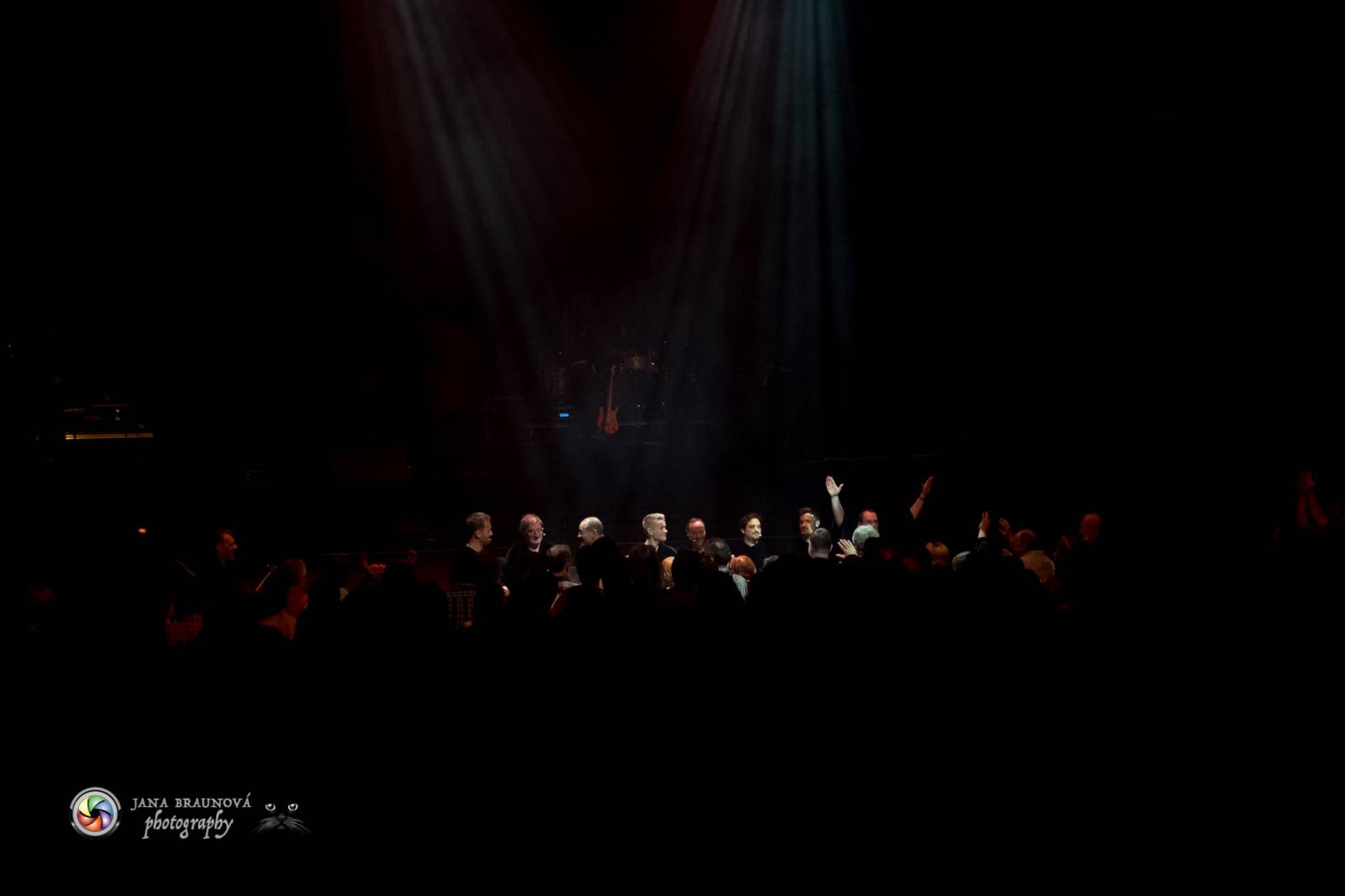 Gregorian ohromili svými chorály a světelnou show Prahu