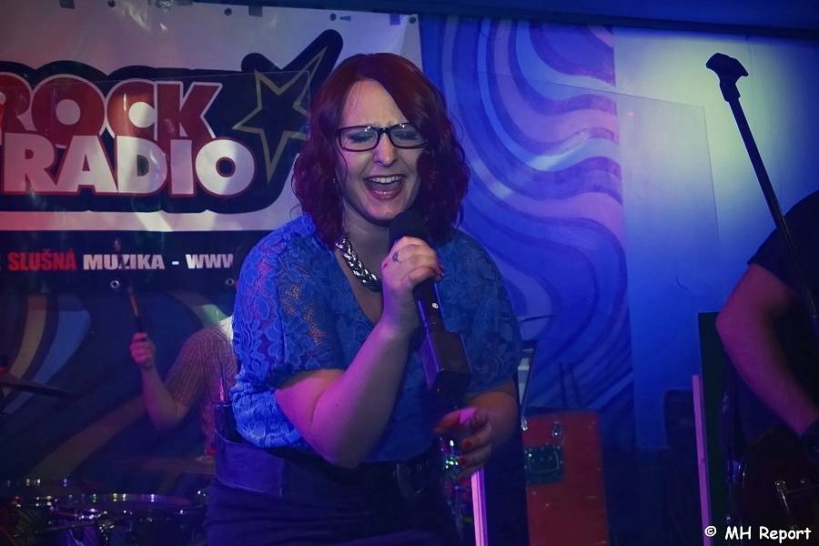 Bára Zemanová křtila Barbínu, přišel i Mersi