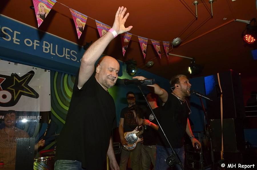 Bára Zemanová křtila Barbínu, přišel i Mersi