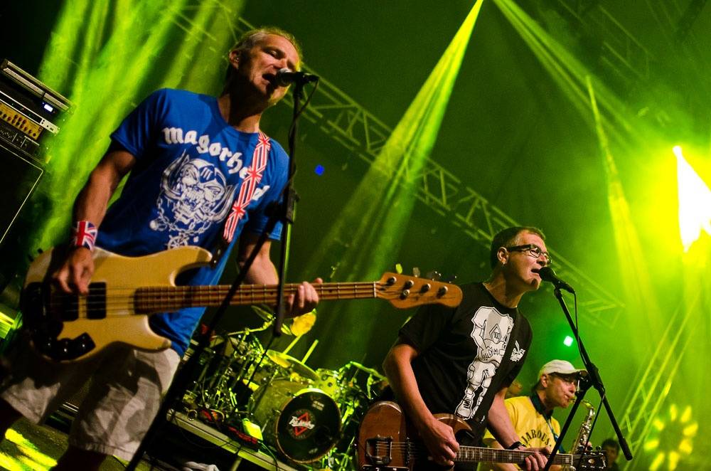 Tři sestry open air v Litvínově: Lou Fanánek Hagen mezi ohni