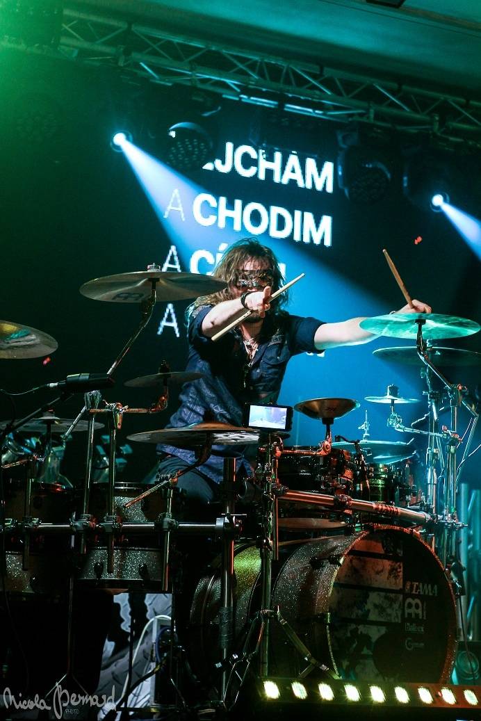 Arakain a Dymytry dokončili turné, předposlední metalové slovo měl Pěnčín u Turnova