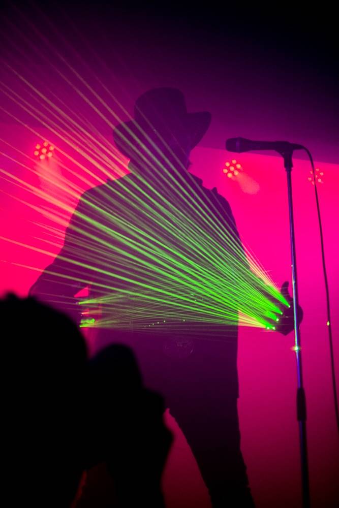 Vanessa v Rock Café: Excelentní temná show