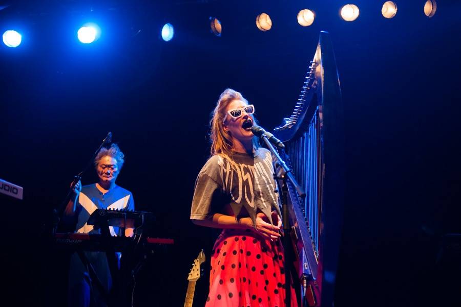 Sestry CocoRosie dobyly s freak folkem Divadlo Archa