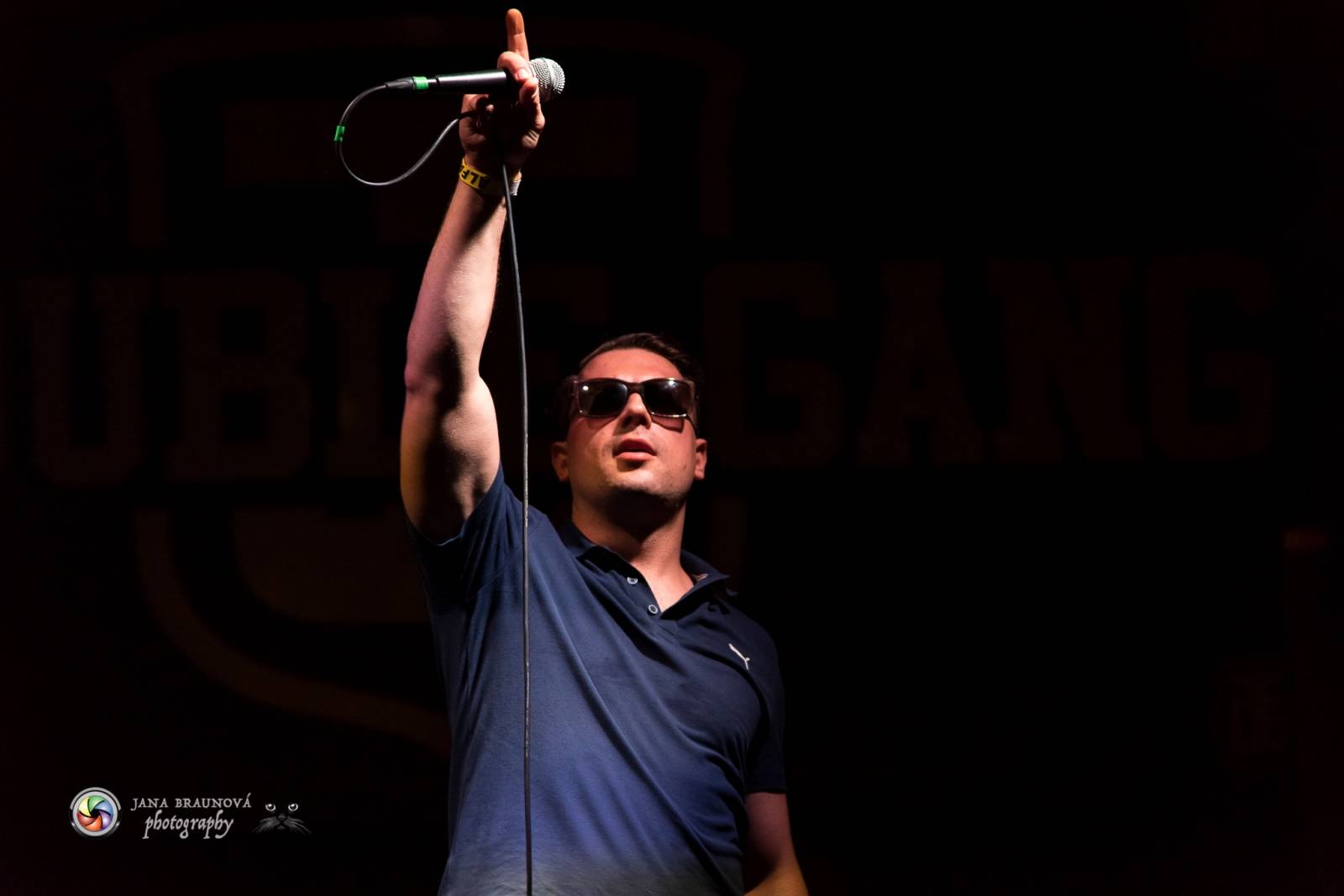 Marpo a Troublegang v Plzni: skákající fanoušci, přetlačování s ochrankou a divoká show