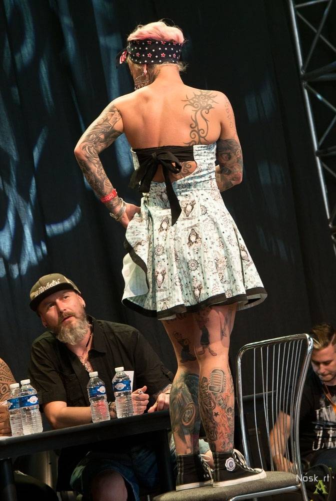 Tattoo Convention v Praze: Krásné ženy a mistři tetování