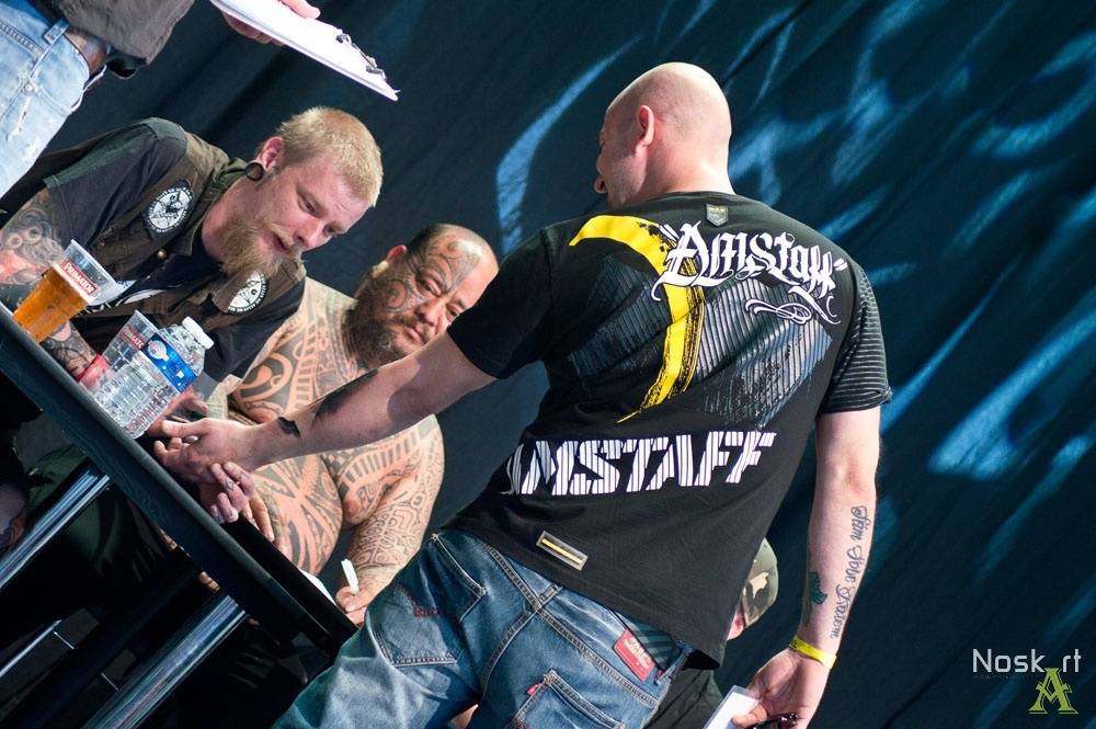 Tattoo Convention v Praze: Krásné ženy a mistři tetování