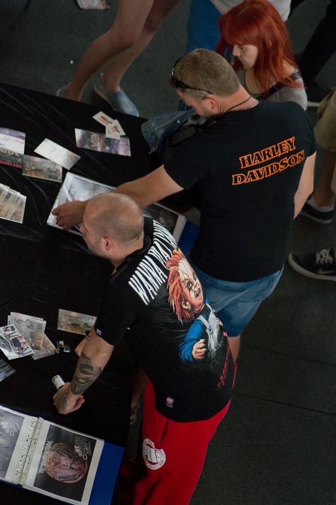 Tattoo Convention v Praze: Krásné ženy a mistři tetování