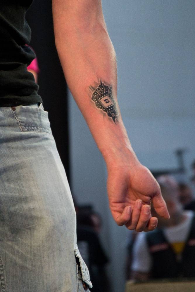 Tattoo Convention v Praze: Krásné ženy a mistři tetování