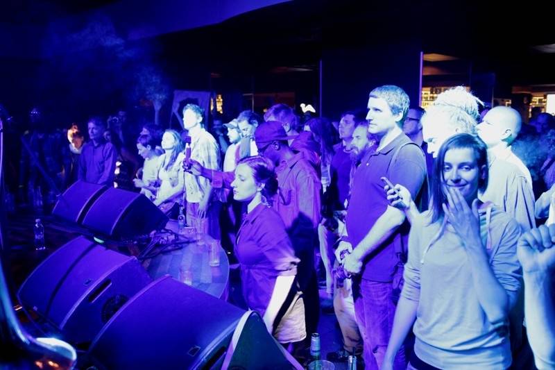 Jamajský večírek v Lucerna Music Baru: publikum rozhoupal Max Romeo 