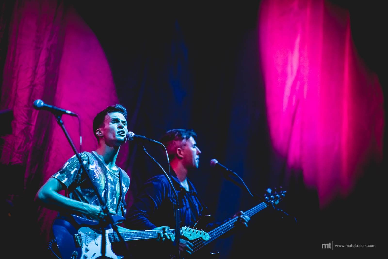 Mika se v Praze dotkl popového nebe