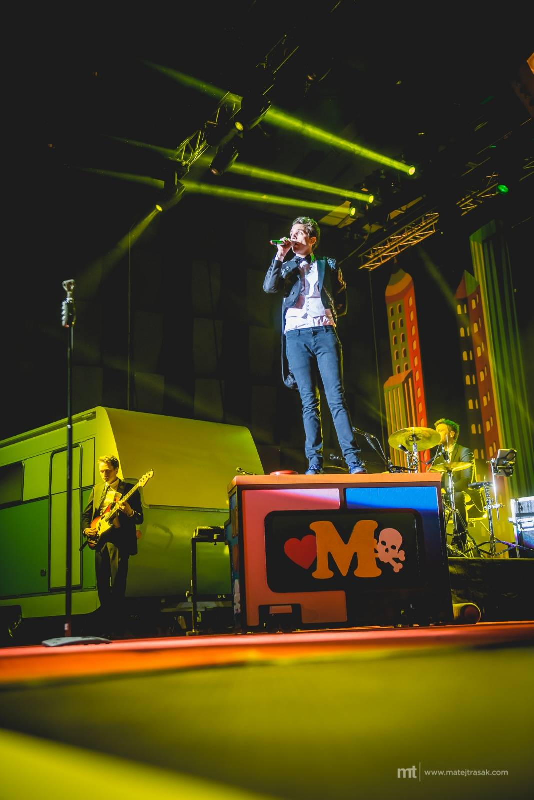 Mika se v Praze dotkl popového nebe