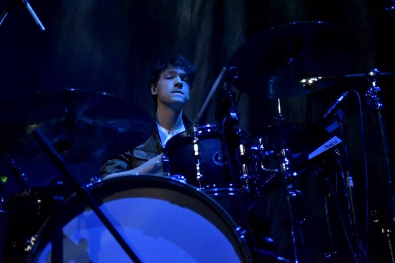 Ještě jednou Mika: Hravý pop naplnil Forum Karlín pozitivní energií