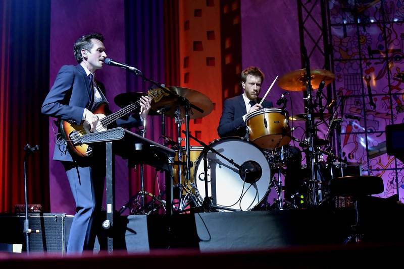 Ještě jednou Mika: Hravý pop naplnil Forum Karlín pozitivní energií